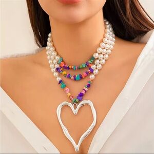 Multicolor Pearl Heart Necklace